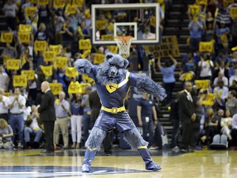 Last night in game 1 of a highly competitive playoff series, the blazers lost adding insult to injury, a fake blazers mascot was made scapegoat to a wwe move by the grizzlers. The evolution of Grizz: From Everybear to Action Hero