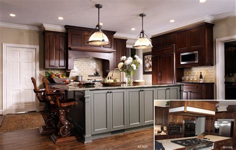 Is a dramatic, bold color on your walls a it makes white cabinets standout, and the paint shade is also light enough that when paired with darker cabinetry it will not make the rest of the. Two Tone Cabinetry-Winnetka www.benvenutiandstein.com ...
