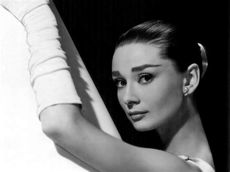 1080p Audrey Hepburn Celebrity Actresses Hd Wallpaper