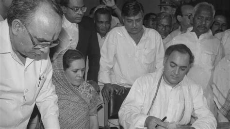 rajiv gandhi assassination was the tree big enough to shake the earth