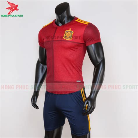 Đội tuyển anh sẽ bắt đầu hy vọng về vinh quang euro 2021 vào mùa hè này bằng trận mở màn khó khăn trước croatia. Áo bóng đá đội tuyển Tây Ban Nha sân nhà Euro 2021 màu đỏ