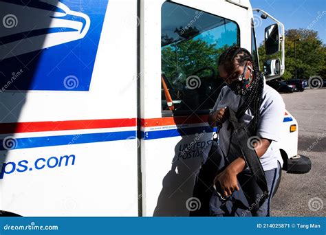 Postal Service Employees Editorial Photo Image Of Shifts 214025871