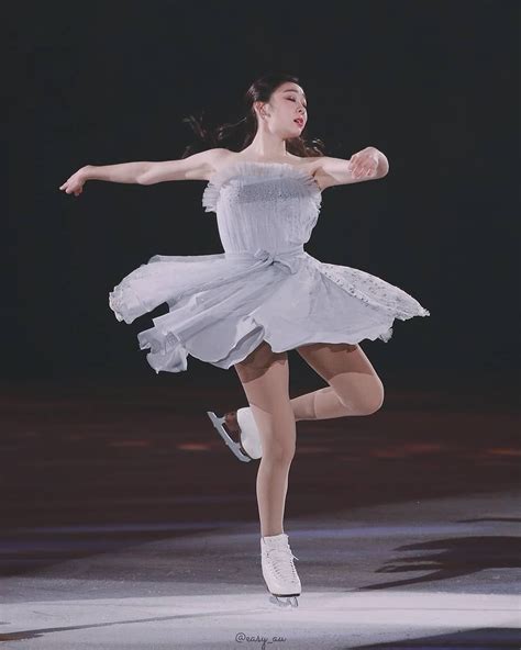 Ladies ~ Yuna Kim South Korea Figure Skating Dresses Skating