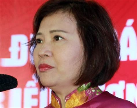Former Deputy Minister Of Industry And Trade Hồ Thị Kim Thoa Wanted For