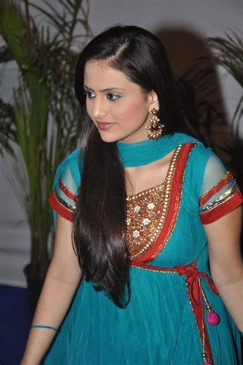 Star Plus Serial Actress Hd Wallpapers Lasopahound