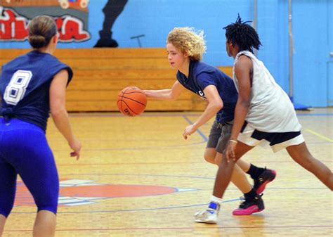 Bridgeport Cops Youth Team Up For Basketball Game