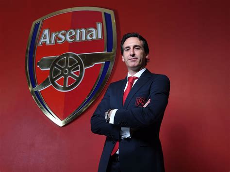 arsenal transfer news how will unai emery s team line up with sokratis and stephan lichtsteiner