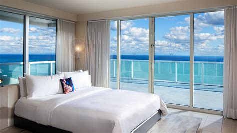 W Fort Lauderdale Florida Usa Hotel Review Condé Nast Traveler