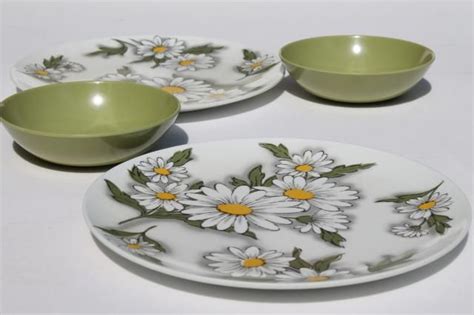 Retro Flower Power Vintage Melmac Plates And Bowls Daisy Print Texasware