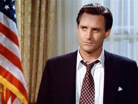 President trump delivers divisive independence day speech. Bill Pullman as the US President on Independence Day makes ...