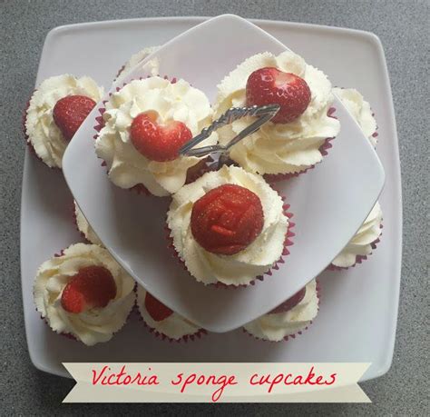 Recipe Victoria Sponge Cupcakes2015