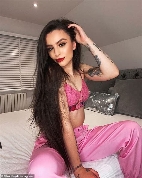 Cher Lloyd Strikes A Pose In Crop Top After Revealing Her Father Is