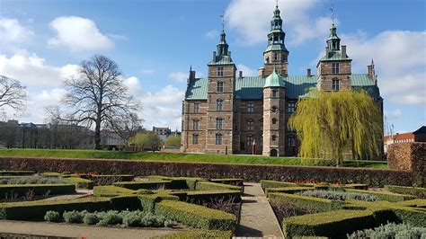 Vedlikeholdes av jørgen stenseth (@jorgenstenseth). rosenborg castle, copenhagen, denmark, castle, rosenborg ...