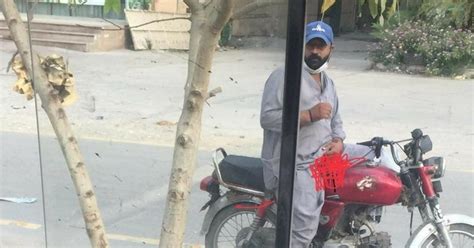Disgusting Picture Of Lahore Man Masturbating In Public Sparks An