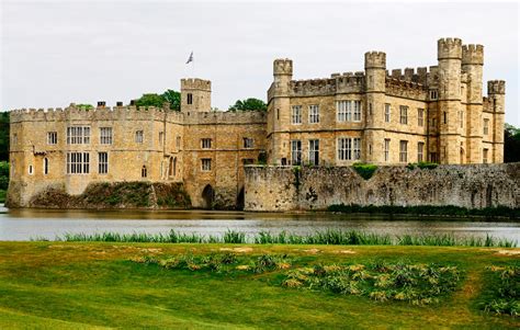 Daylight saving time in the usa is determined by state legislation. Leeds Castle, England stock photo. Image of kingdom ...