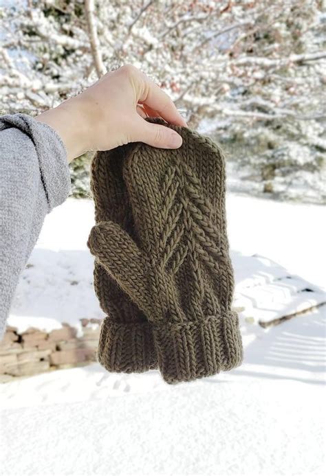 Into The Pines Hat And Mitten Set Pine Tree Hat Pine Etsy