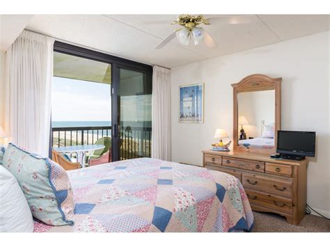 You can count on vantage vacation rental to help you find your perfect ocean city, md or delaware beach rental. Fall asleep to the sounds of the ocean in the master ...