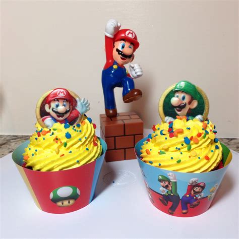 Party for his 6th birthday. Super Mario Bros. Mario & Luigi Cupcakes | Creative ...