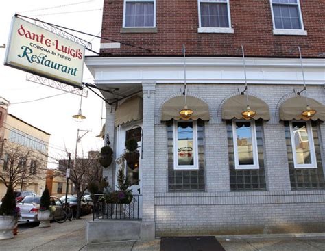 Kitchen is modern with a dishwasher, living room is fully furnished including tv, wifi and cable, beautiful hard wood floors, fully. Paul Davis On Crime: South Philly's Dante & Luigi's ...