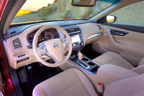 2014 Nissan Altima Interior Photos Carbuzz