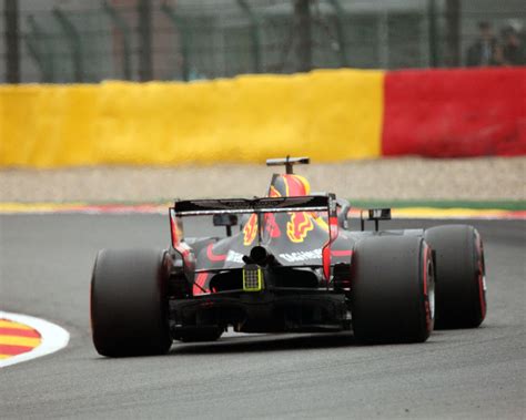 In the us, formula one racing lost the popularity contest to nascar a long time ago. Formula One F1 0-60 Times - Zero To 60 Times
