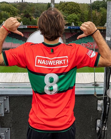 Famous footballing fathers and sons around the world. NEC Nijmegen voetbalshirts 2020-2021 - Voetbalshirts.com