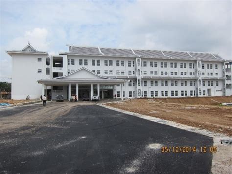 The community chest hostel building. SM Chong Hwa Kuantan | The Community Chest