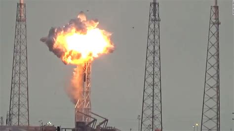 La Explosión De Spacex También Destruyó Un Satélite De Facebook Video