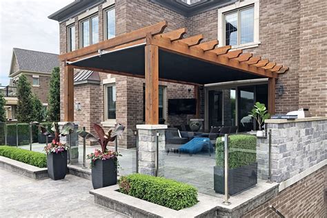 Retractable Shade King City Shadefx Retractable Shade Backyard