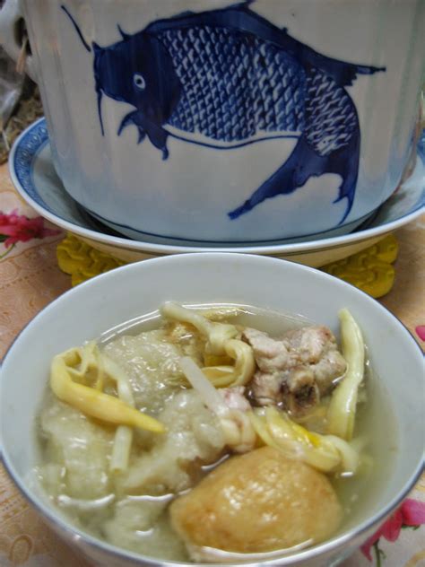 Sumptuous Flavours: Chinese New Year Dish : Hokkien Fish Maw Soup 福建鱼鰾汤