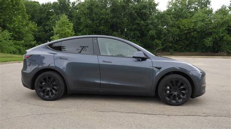 This 2020 Tesla Model Y Performance Long Term Review Singles Out Many