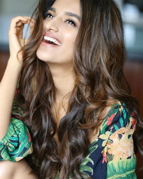 Nidhi Agarwal Wallpapers Hd For Android Apk Download