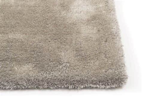 Auf wunsch fertigen wir ihren traumteppich nach maß, versenden binnen weniger tage und innerhalb. Hochflor Teppich Starshine hellgrau nach Maß