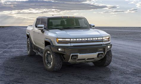Photos: electrifying new hummer