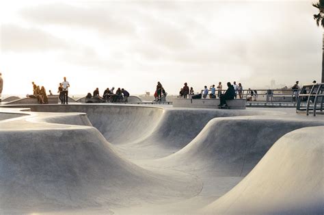 You can choose the skatepark blaarmeersen apk. Skateboard fahren in Iran | iran-wissen.de