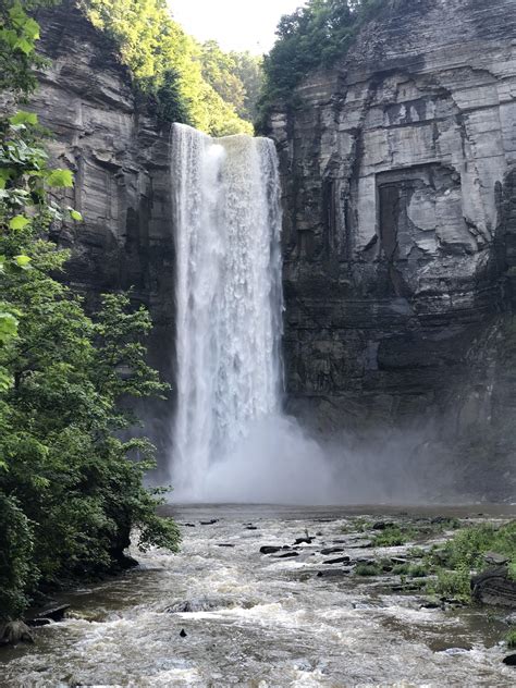 Taughannock Falls Highest Single Drop Waterfall East Of The Rocky