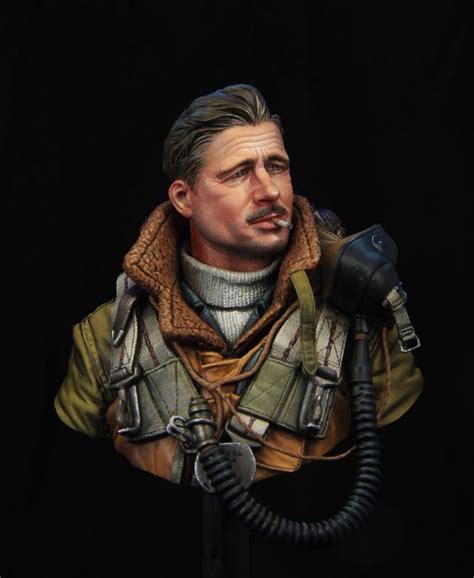 Wwii Raf Bomber Pilot 110 Bust Boxart For Young Miniatures
