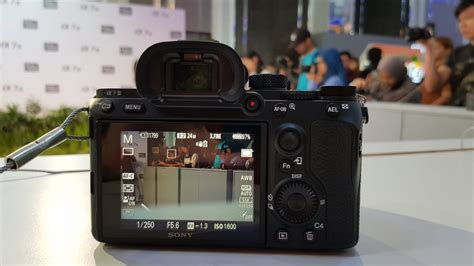 The sony a7 ii has been superseded by the newer sony a7 iii, but sony's policy of keeping older models. Sony Malaysia Unveils their new Beast, Sony Alpha A7 III ...