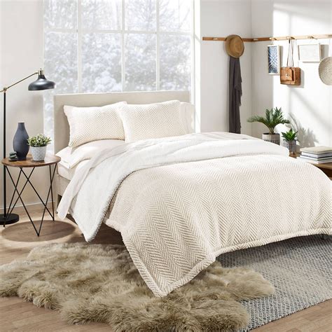 Ugg® Brea Reversible Comforter Set Bed Bath And Beyond Comforter Sets King Comforter Sets