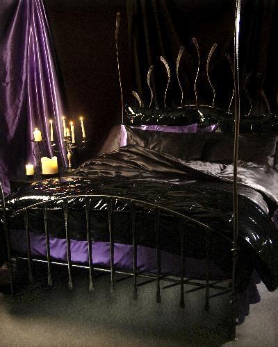 34 Best Gothic Bedding Images Gothic Bedroom Gothic House Gothic Bed