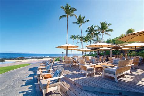 Our Favorite Poolside And Oceanfront Bars In Hawaiʻi Hawaii Magazine