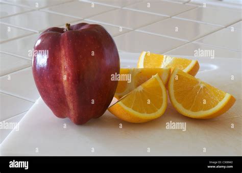 Apples And Oranges Stock Photo Alamy
