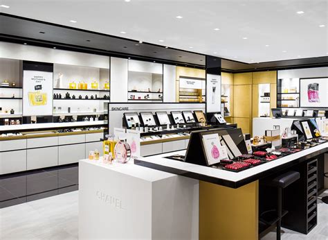 Chanel Opens 1st Standalone Fragrance And Beauty Boutique In Canada