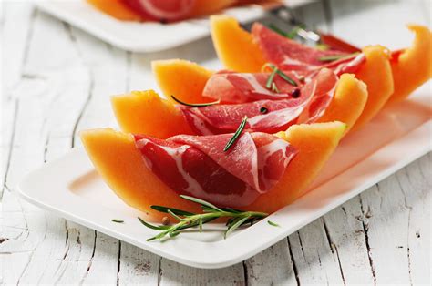 Maybe you would like to learn more about one of these? Prosciutto e Melone Recipe, How to make Prosciutto e ...