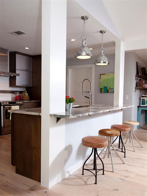 Wonderful 25 Small Kitchen Bar Design Ideas For Your Home Kitchen Bar