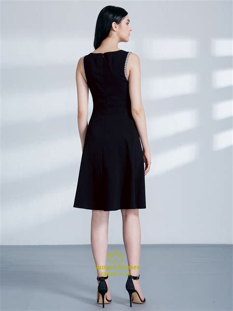 Black A Line Square Neck Sleeveless Applique Knee Length Prom Dress
