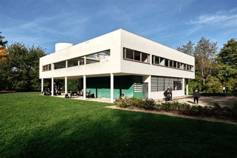 Villa Savoye Le Corbusiers Exemplary Modernist Building Icon Magazine