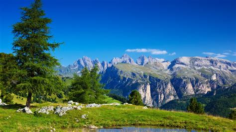 Wallpaper Alps Mountains Sunny Day Italy 4k Nature