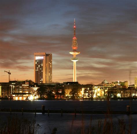 Wiedereröffnung Des Fernsehturms Endlich Wieder Der Blick Von Ganz