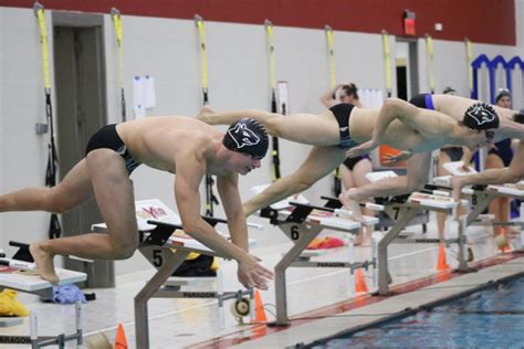 Oberlin Competes In Second Swim Meet Of The Season The Oberlin Review